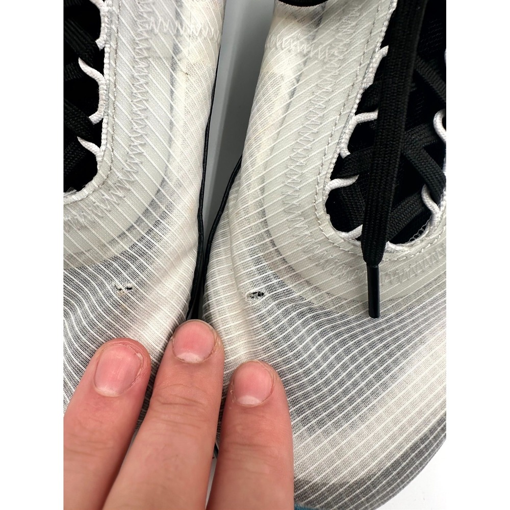 Nike White and Blue Men's Sneakers - Picture 3 of 6